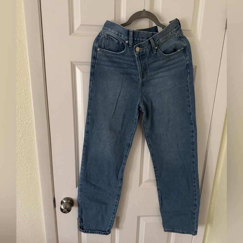 Asymmetrical Jeans